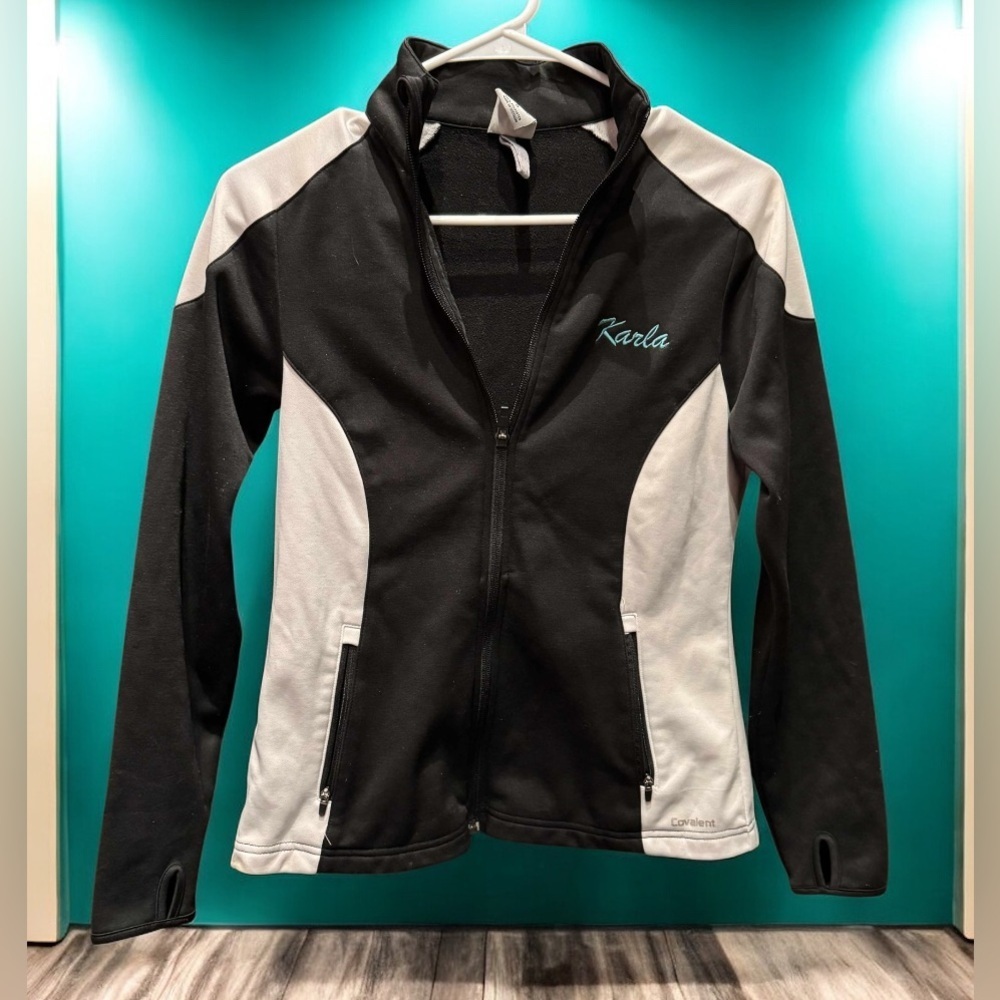 Covalent black Jacket with Embroidered Karla with zipper pockets SMALL active